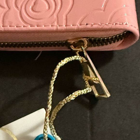 Imoshion Floral Pink Vegan Wallet - Picture 7 of 7